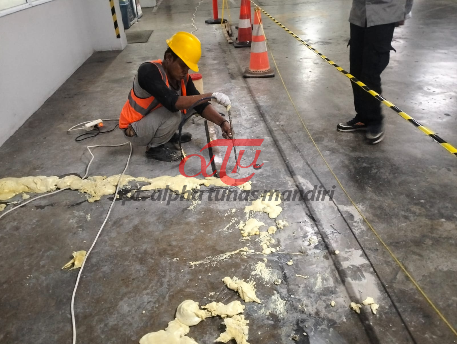 Perbaikan Beton Bocor Area Basement dengan Injeksi Polyurethane